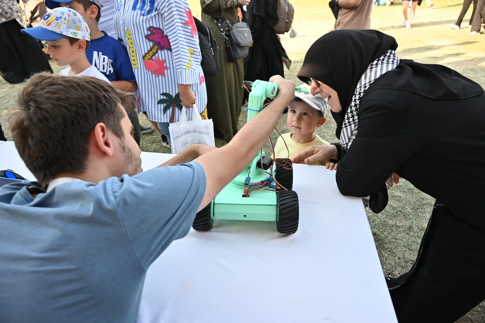 Konya Bilim Festivali’nde Teknoloji Fakültemizin Projelerine Büyük İlgi